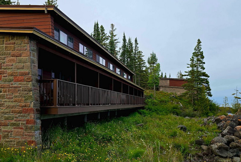 Rock Harbor Lodge - Web Listing (newer photo)